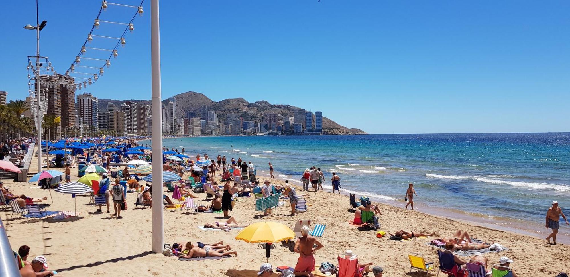 Apartamento Edificio Astoria Benidorm Eksteriør billede