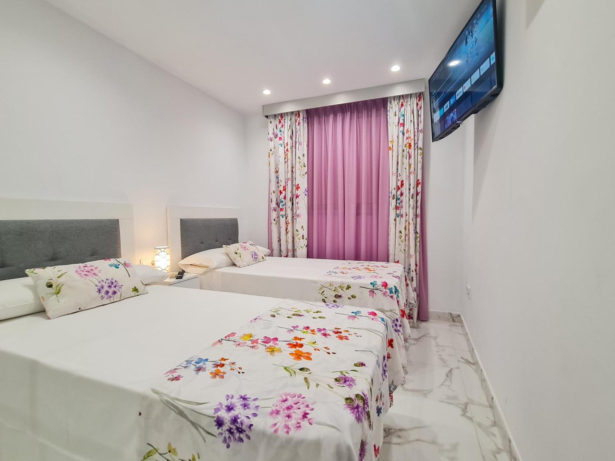 Apartamento Edificio Astoria Benidorm Eksteriør billede