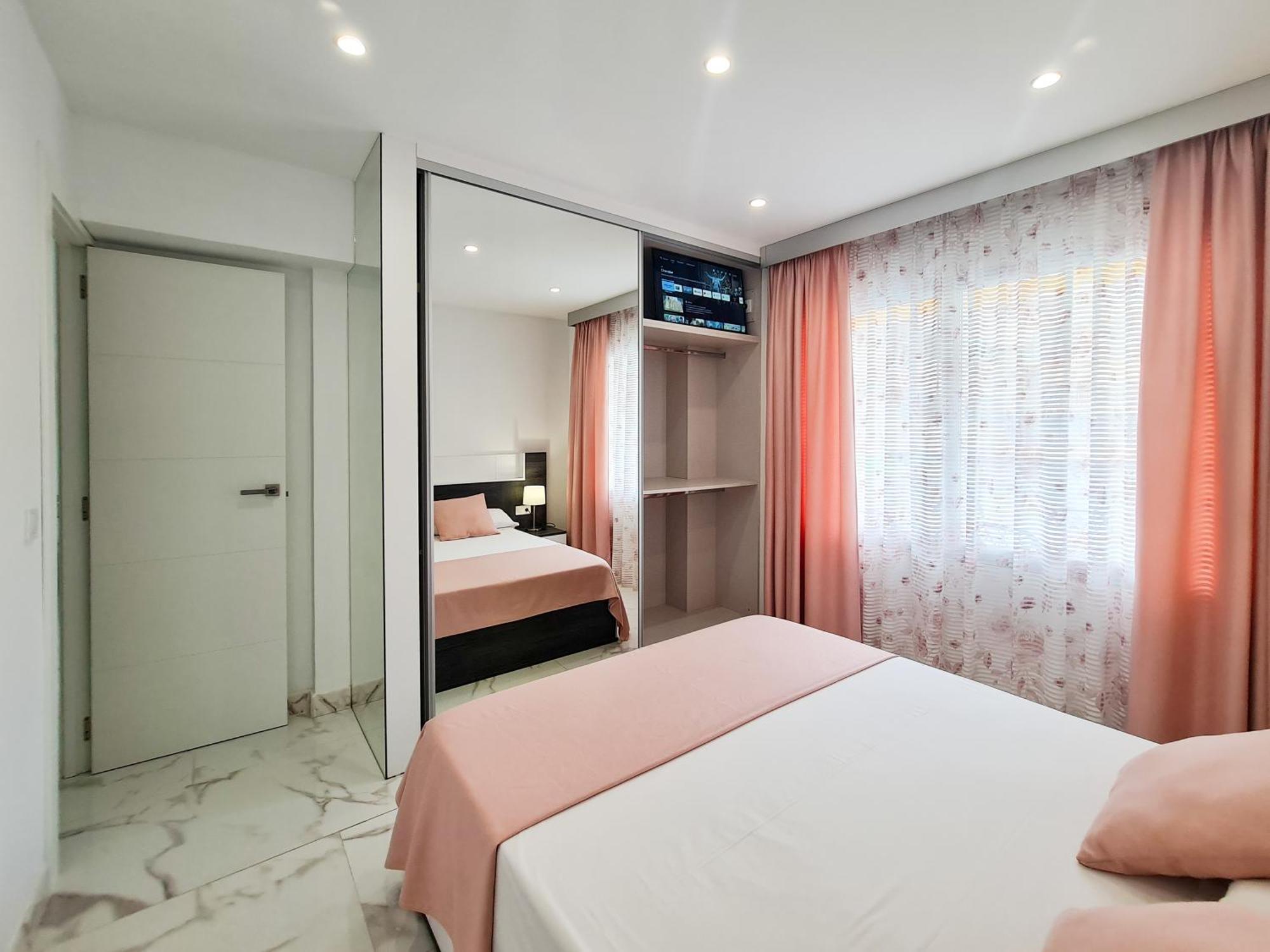 Apartamento Edificio Astoria Benidorm Eksteriør billede
