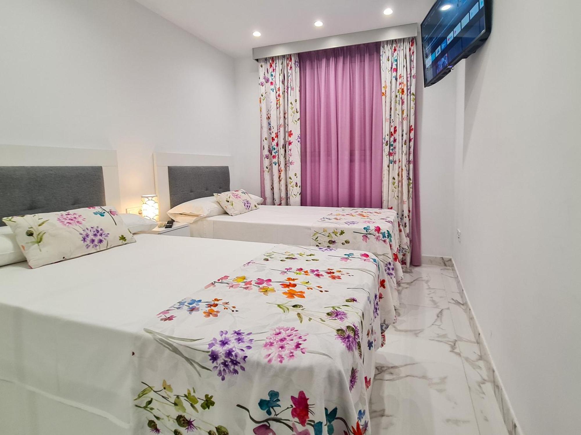 Apartamento Edificio Astoria Benidorm Eksteriør billede